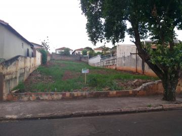 Terrenos / Lote em Santa Cruz do Rio Pardo 