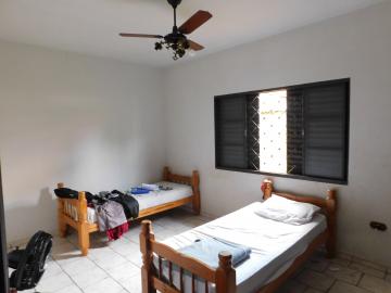 Comprar Residenciais / Casas em Santa Cruz do Rio Pardo R$ 750.000,00 - Foto 8