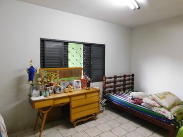 Comprar Residenciais / Casas em Santa Cruz do Rio Pardo R$ 750.000,00 - Foto 10