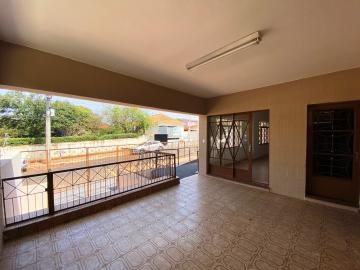 Alugar Residenciais / Casas em Santa Cruz do Rio Pardo R$ 2.300,00 - Foto 7