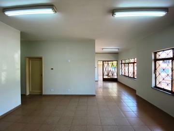 Alugar Residenciais / Casas em Santa Cruz do Rio Pardo R$ 2.300,00 - Foto 9