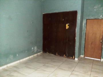 Alugar Residenciais / Casas em Santa Cruz do Rio Pardo R$ 1.500,00 - Foto 26
