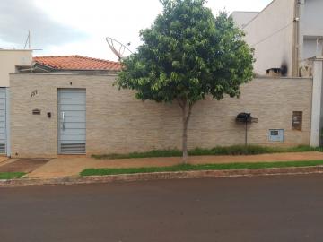 Alugar Residenciais / Casas em Santa Cruz do Rio Pardo R$ 1.600,00 - Foto 1