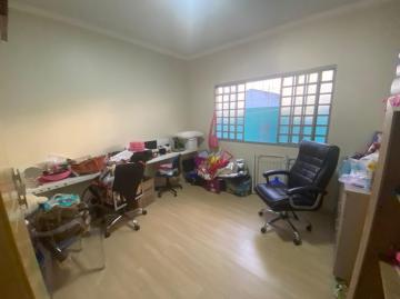 Comprar Residenciais / Casas em Santa Cruz do Rio Pardo R$ 930.000,00 - Foto 14
