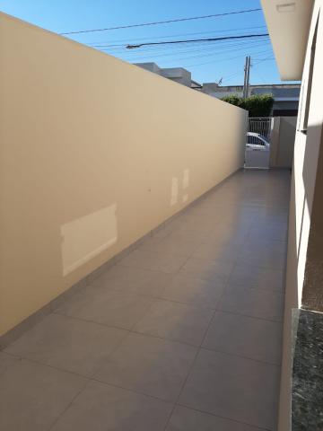 Alugar Residenciais / Casas em Santa Cruz do Rio Pardo R$ 3.000,00 - Foto 5