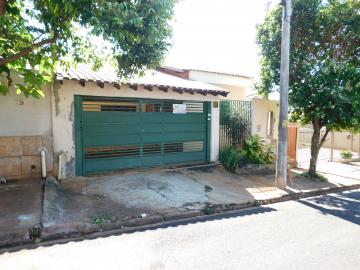 Alugar Residenciais / Casas em Santa Cruz do Rio Pardo R$ 1.200,00 - Foto 1