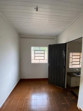 Comprar Residenciais / Casas em Santa Cruz do Rio Pardo - Foto 5
