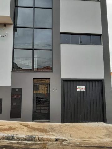 Residenciais / Casas em Santa Cruz do Rio Pardo 