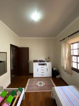 Comprar Residenciais / Casas em Bernardino de Campos R$ 800.000,00 - Foto 9