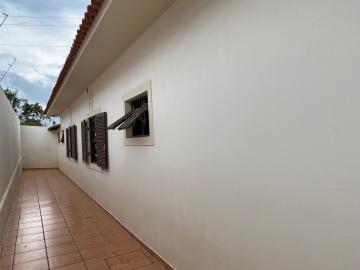 Comprar Residenciais / Casas em Bernardino de Campos R$ 800.000,00 - Foto 30