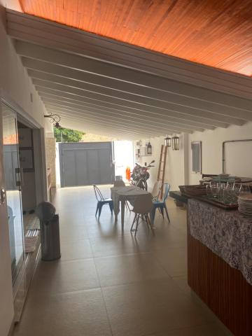 Alugar Residenciais / Casas em Santa Cruz do Rio Pardo R$ 3.250,00 - Foto 5