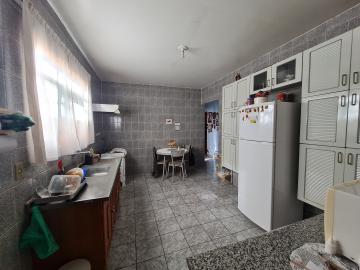 Comprar Residenciais / Casas em Santa Cruz do Rio Pardo R$ 250.000,00 - Foto 4