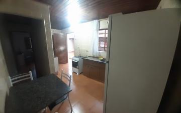 Comprar Residenciais / Casas em Santa Cruz do Rio Pardo R$ 250.000,00 - Foto 6