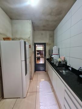 Comprar Residenciais / Casas em Santa Cruz do Rio Pardo R$ 250.000,00 - Foto 9