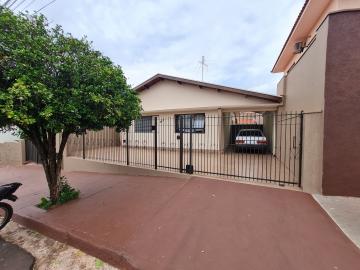 Comprar Residenciais / Casas em Santa Cruz do Rio Pardo R$ 550.000,00 - Foto 2