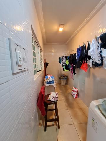 Alugar Residenciais / Casas em Santa Cruz do Rio Pardo R$ 3.800,00 - Foto 26