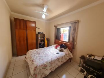 Comprar Residenciais / Casas em Santa Cruz do Rio Pardo R$ 620.000,00 - Foto 8