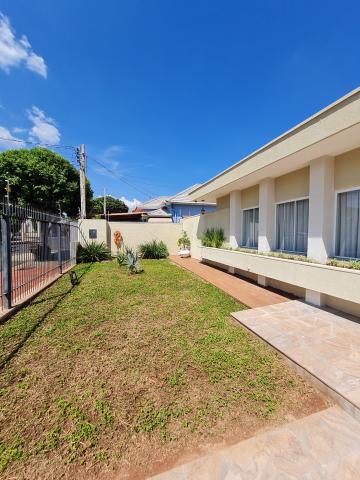 Comprar Residenciais / Casas em Santa Cruz do Rio Pardo R$ 1.750.000,00 - Foto 4