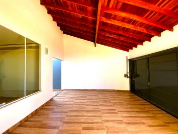 Alugar Residenciais / Casas em Santa Cruz do Rio Pardo R$ 1.600,00 - Foto 26