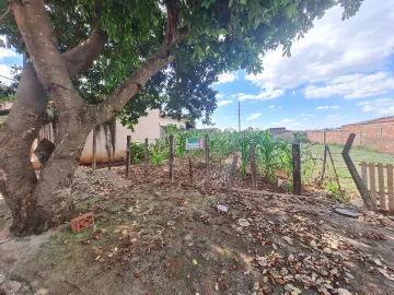 Alugar Terrenos / Lote em Santa Cruz do Rio Pardo. apenas R$ 135.000,00