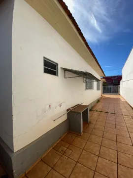 Comprar Residenciais / Casas em Santa Cruz do Rio Pardo R$ 600.000,00 - Foto 23