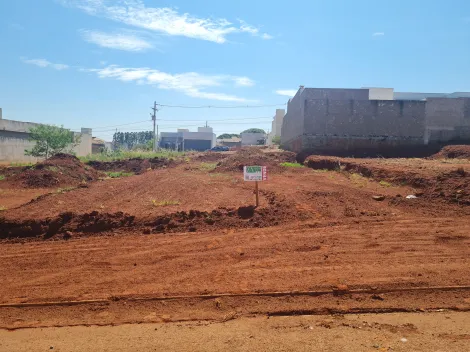 Terrenos / Lote em Santa Cruz do Rio Pardo 