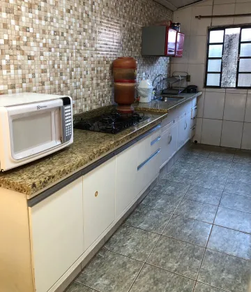 Comprar Residenciais / Casas em Santa Cruz do Rio Pardo R$ 300.000,00 - Foto 10