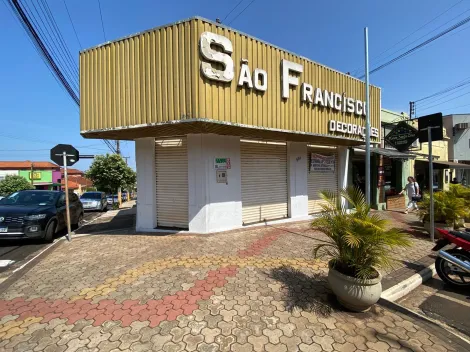 Santa Cruz do Rio Pardo Centro Comercial Venda R$3.000.000,00  10 Vagas Area do terreno 688.00m2 