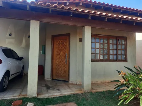 Residenciais / Casas em Santa Cruz do Rio Pardo 