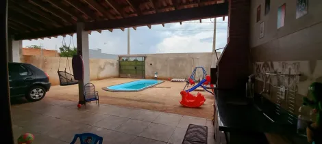 Comprar Residenciais / Casas em Santa Cruz do Rio Pardo R$ 450.000,00 - Foto 3