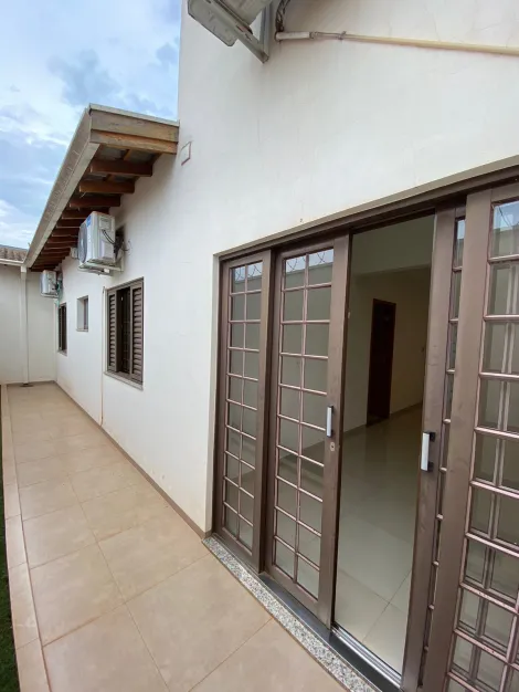 Comprar Residenciais / Casas em Santa Cruz do Rio Pardo R$ 790.000,00 - Foto 46