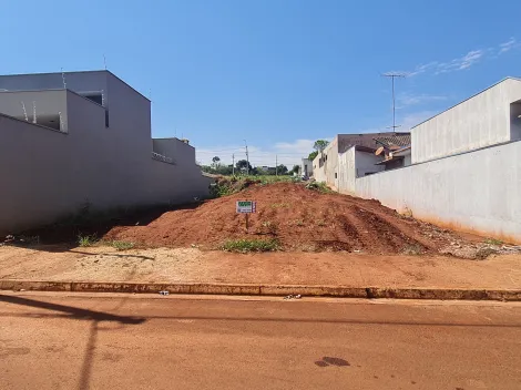 Terrenos / Lote em Santa Cruz do Rio Pardo , Comprar por R$155.000,00