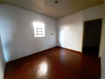 Alugar Residenciais / Casas em Santa Cruz do Rio Pardo R$ 640,00 - Foto 9