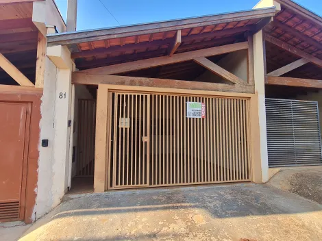 Alugar Residenciais / Casas em Santa Cruz do Rio Pardo R$ 1.200,00 - Foto 1