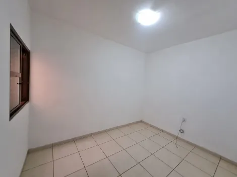Alugar Residenciais / Casas em Santa Cruz do Rio Pardo R$ 1.200,00 - Foto 10