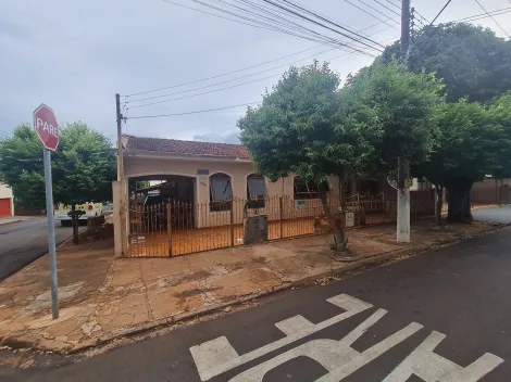 Comprar Residenciais / Casas em Santa Cruz do Rio Pardo R$ 230.000,00 - Foto 11