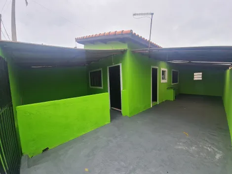Alugar Residenciais / Casas em Santa Cruz do Rio Pardo R$ 750,00 - Foto 7