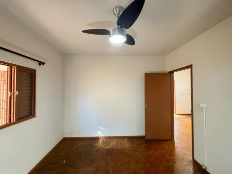 Comprar Residenciais / Casas em Santa Cruz do Rio Pardo R$ 350.000,00 - Foto 13