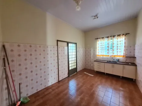 Comprar Residenciais / Casas em Santa Cruz do Rio Pardo R$ 250.000,00 - Foto 10