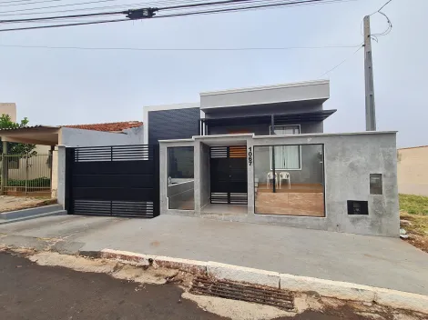 Residenciais / Casas em Santa Cruz do Rio Pardo 