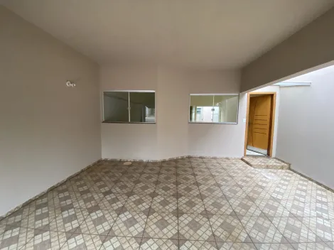 Alugar Residenciais / Casas em Santa Cruz do Rio Pardo R$ 1.350,00 - Foto 5