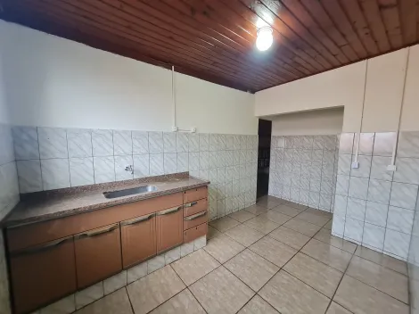 Alugar Residenciais / Casas em Santa Cruz do Rio Pardo R$ 1.300,00 - Foto 10