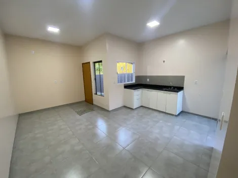 Alugar Residenciais / Casas em Santa Cruz do Rio Pardo R$ 2.000,00 - Foto 5
