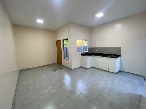 Alugar Residenciais / Casas em Santa Cruz do Rio Pardo R$ 1.800,00 - Foto 6