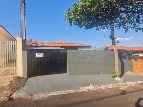 Residenciais / Casas em Santa Cruz do Rio Pardo , Comprar por R$300.000,00