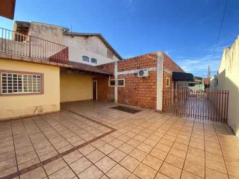 Comprar Residenciais / Casas em Santa Cruz do Rio Pardo R$ 650.000,00 - Foto 3