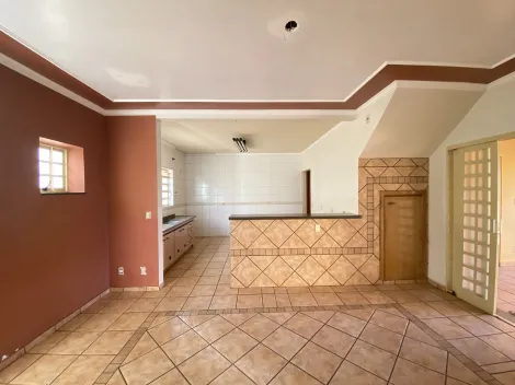 Comprar Residenciais / Casas em Santa Cruz do Rio Pardo R$ 650.000,00 - Foto 5