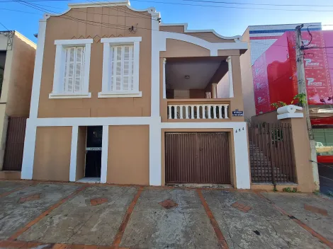 Residenciais / Casas em Santa Cruz do Rio Pardo , Comprar por R$1.500.000,00