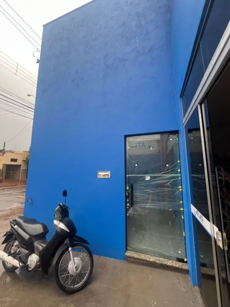 Santa Cruz do Rio Pardo Vila Mathias Sala Locacao R$ 900,00  Area do terreno 150.00m2 