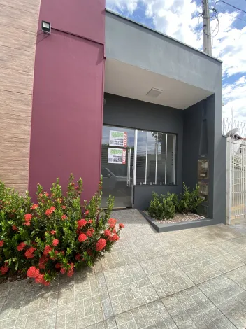Alugar Comerciais / Galpão em Santa Cruz do Rio Pardo. apenas R$ 1.600,00
